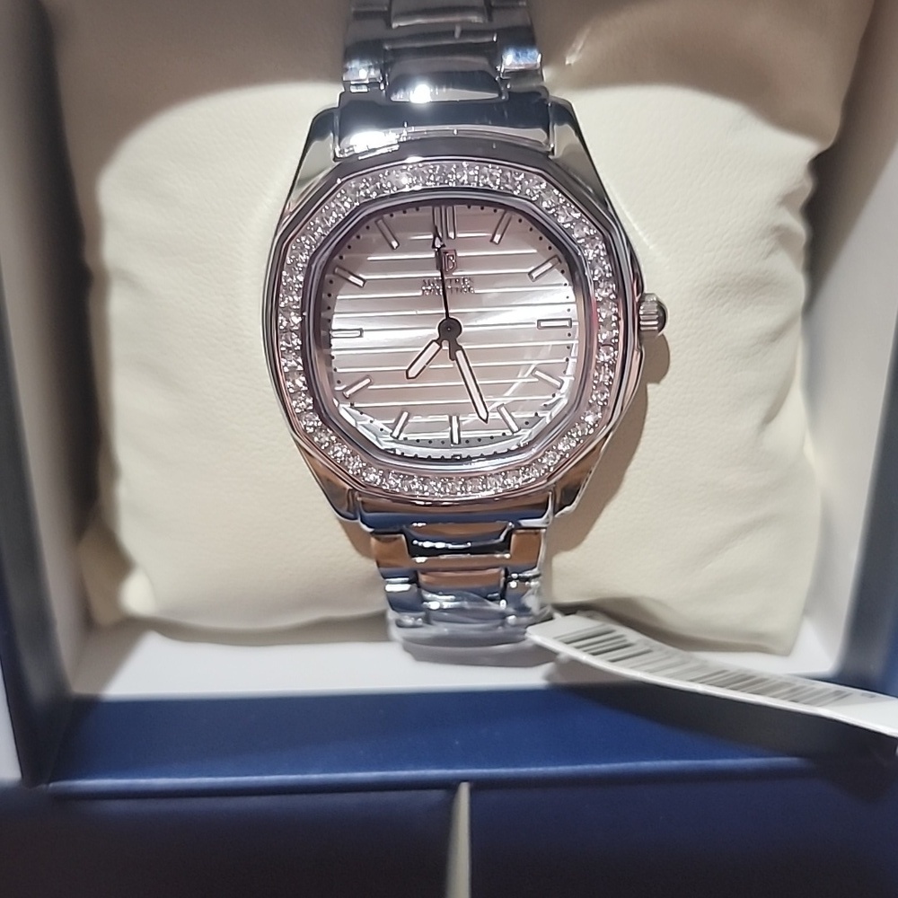 Montres Prestige X Invicta Women's Watch - 32mm, Steel (MPW-0203) New In Box! - Picture 3 of 5